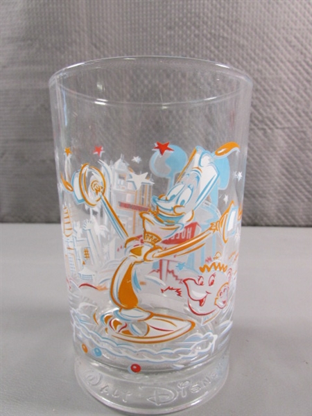 8 COLLECTIBLE WALT DISNEY GLASSES
