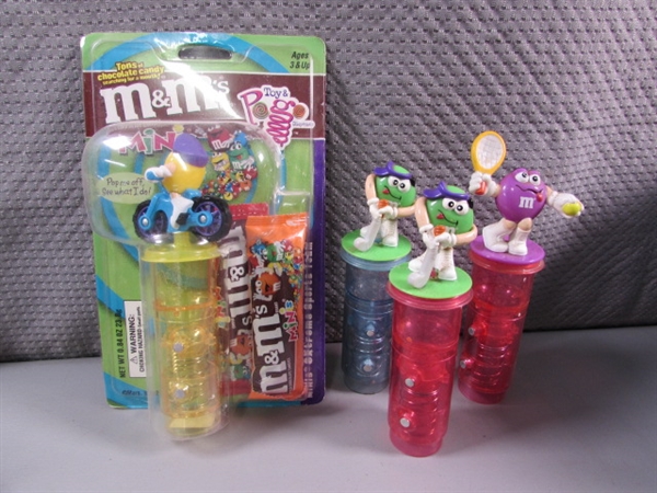 LARGE COLLECTION OF M&M CHARACTER COLLECTIBLES & TOYS