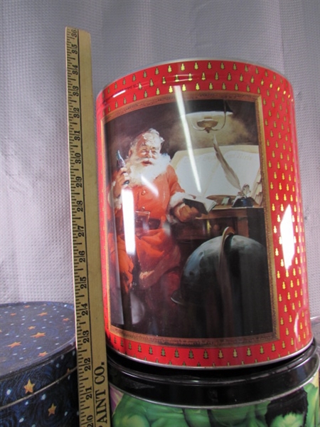 LARGE & SMALL POPCORN TINS