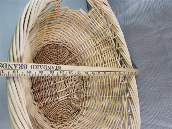 PAIR OF WICKER LAUNDRY BASKETS