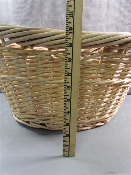 PAIR OF WICKER LAUNDRY BASKETS