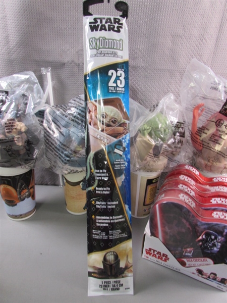 STAR WARS - EPISODE 1 DRINK TOPPERS & COLLECTIBLE TOYS