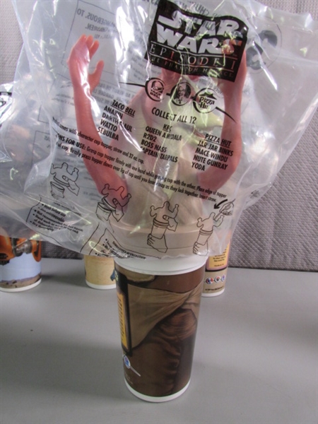 STAR WARS - EPISODE 1 DRINK TOPPERS & COLLECTIBLE TOYS