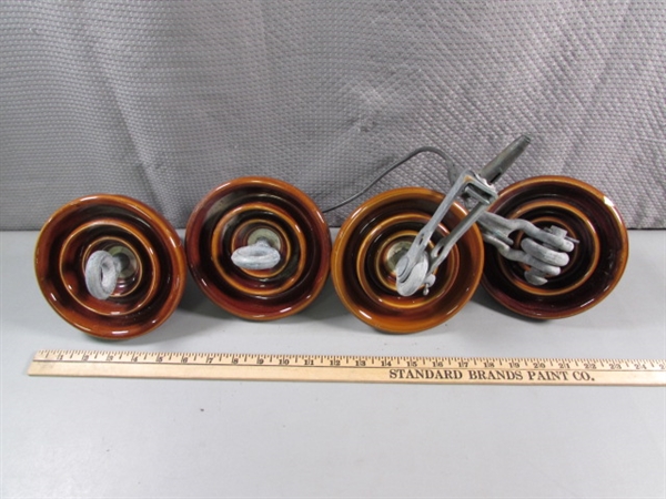 4 CERAMIC INSULATORS