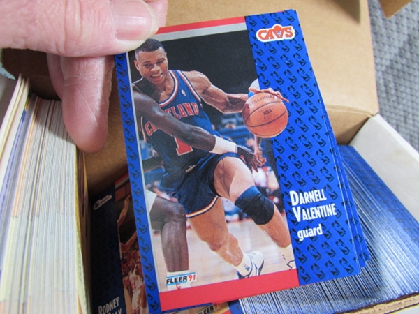 2 BOXES OF ASSORTED BASKETBALL TRADING CARDS