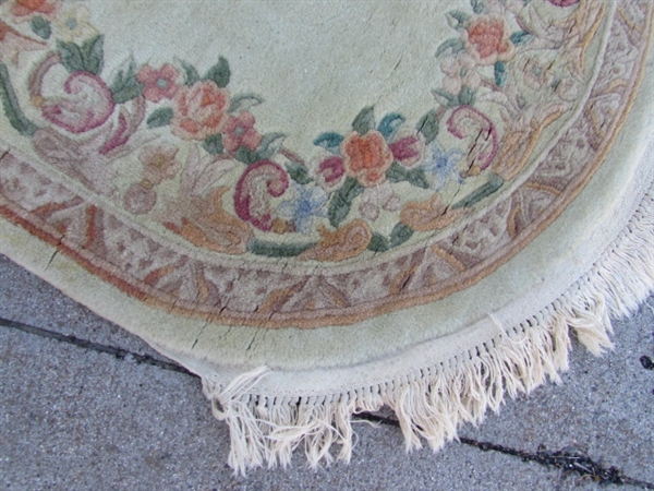3' X 5' HAND WOVEN PERSIAN OVAL RUG - KERMAN PATTERN - NEEDS CLEANING