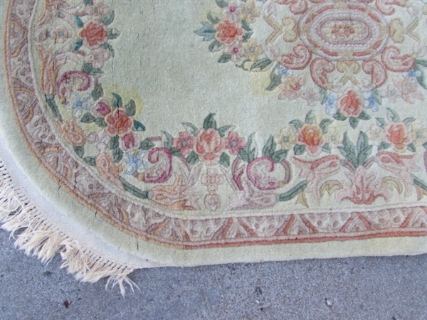 3' X 5' HAND WOVEN PERSIAN OVAL RUG - KERMAN PATTERN - NEEDS CLEANING