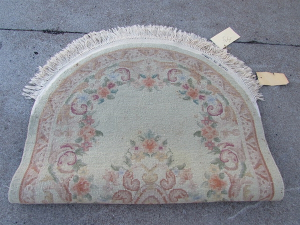 3' X 5' HAND WOVEN PERSIAN OVAL RUG - KERMAN PATTERN - NEEDS CLEANING