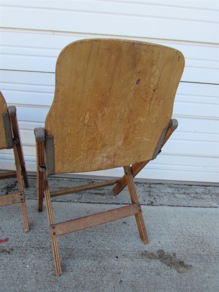 4 VINTAGE WOOD FOLDING CHAIRS