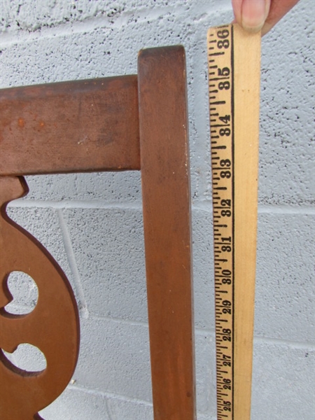 VINTAGE HIGH CHAIR