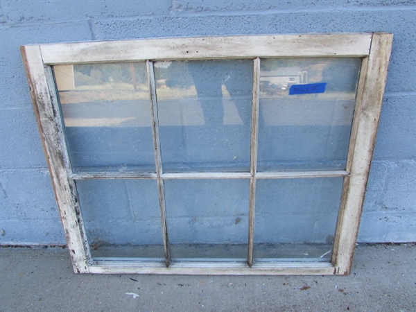 VINTAGE/ANTIQUE 6-PANE WOOD FRAMED WINDOW