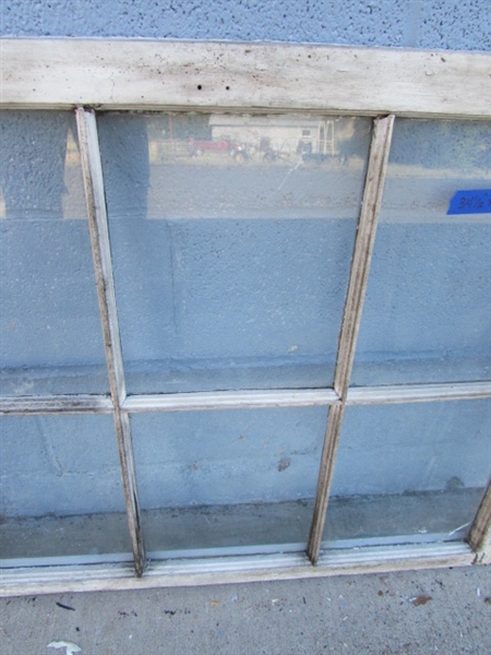 VINTAGE/ANTIQUE 6-PANE WOOD FRAMED WINDOW