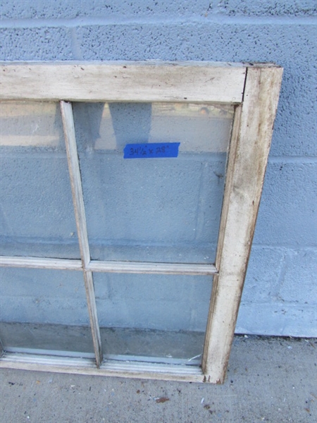 VINTAGE/ANTIQUE 6-PANE WOOD FRAMED WINDOW