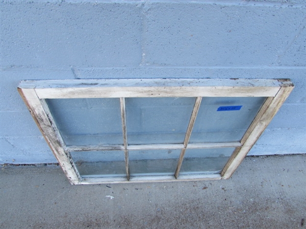 VINTAGE/ANTIQUE 6-PANE WOOD FRAMED WINDOW