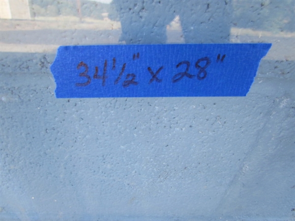 VINTAGE/ANTIQUE 6-PANE WOOD FRAMED WINDOW