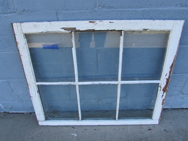 VINTAGE/ANTIQUE 6-PANE WOOD FRAMED WINDOW