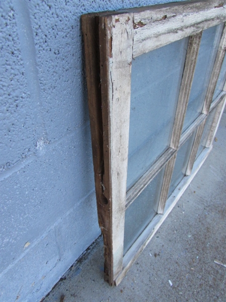 VINTAGE/ANTIQUE 6-PANE WOOD FRAMED WINDOW
