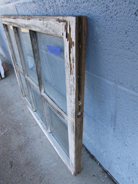 VINTAGE/ANTIQUE 6-PANE WOOD FRAMED WINDOW