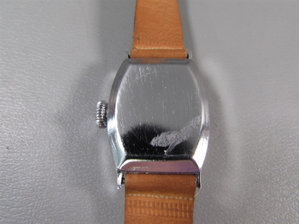 VINTAGE CHARACTER WATCHES
