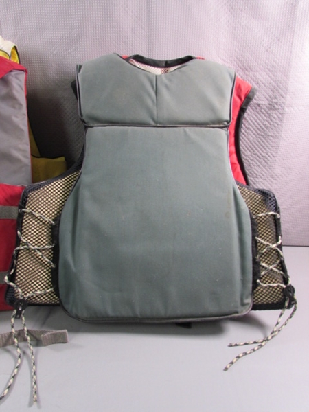 4 LIFE JACKETS