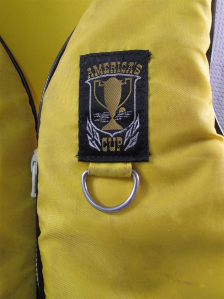 4 LIFE JACKETS