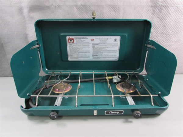 CENTURY PRESSURE REGULATED PROPANE CAMP STOVE