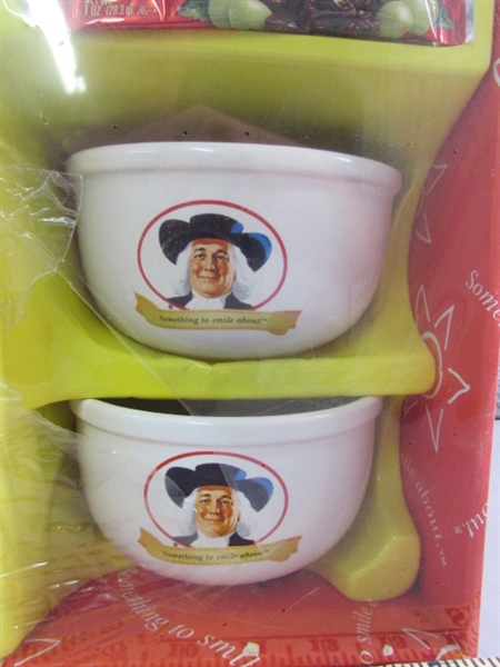 COCA-COLA & QUAKER OATS GIFT SETS - EXPIRED