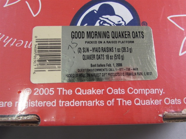 COCA-COLA & QUAKER OATS GIFT SETS - EXPIRED