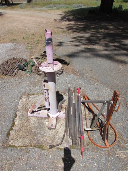 TIRE CHANGERS W/TOOLS