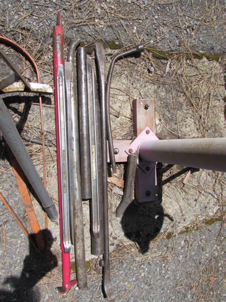 TIRE CHANGERS W/TOOLS