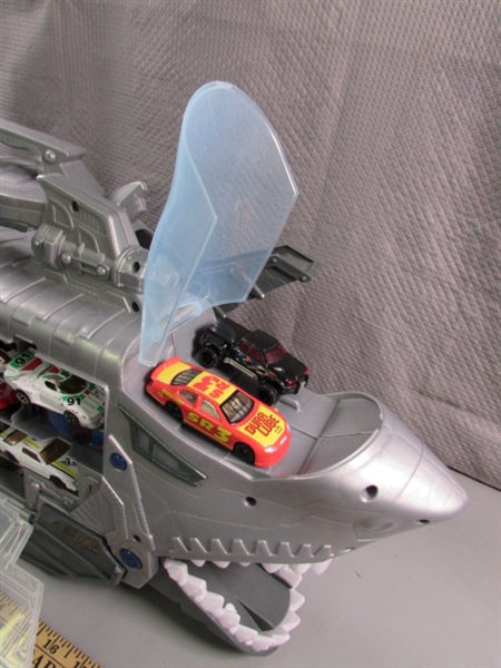 2 SHARK HOT WHEELS/MATCHBOX CAR CARRIERS W/CARS