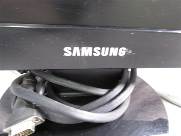 22 SAMSUNG MONITOR