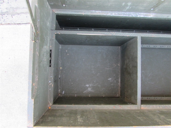 LARGE HEAVY DUTY WOODEN TRUNK ON CASTORS (MISSING 1 WHEEL)