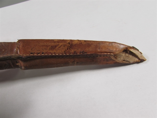 VINTAGE FINNISH HORSE HEAD HUNTING KNIFE W/LEATHER SHEATH