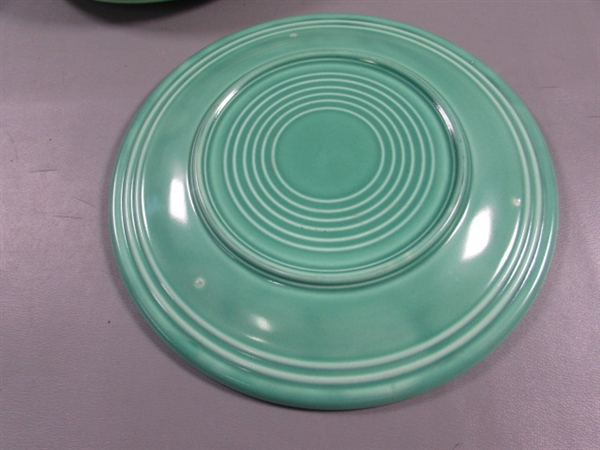 9.5 FIESTAWARE DINNER PLATES