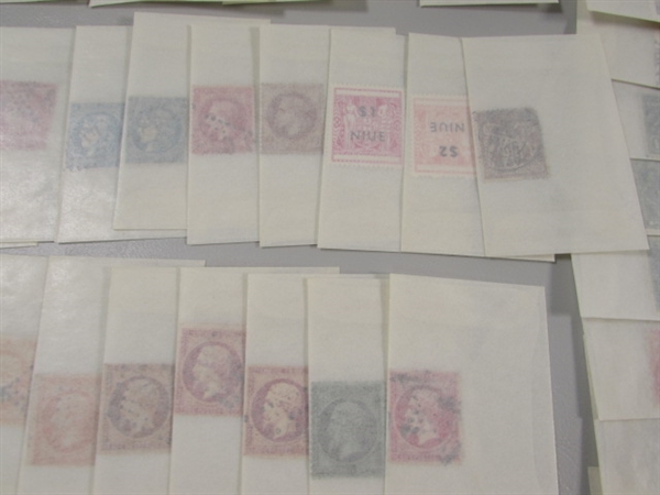 MIXED LOT OF POSTAGE STAMP SINGLES IN GLASSINE ENVELOPES #4