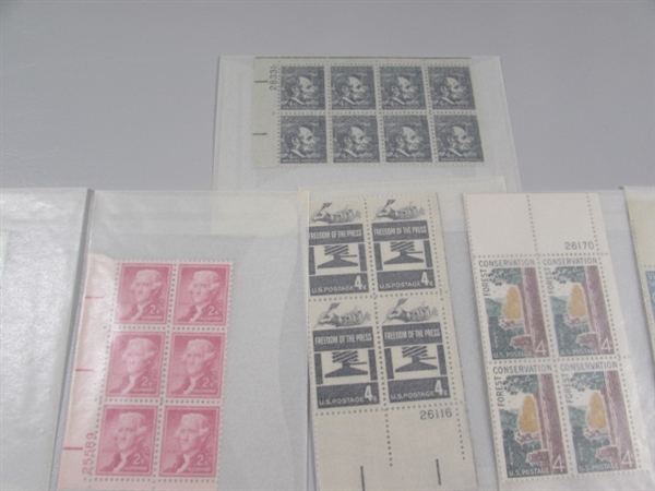 G, 1-11 CENT US POSTAGE STAMP BLOCKS IN GLASSINE ENVELOPES-UNUSED