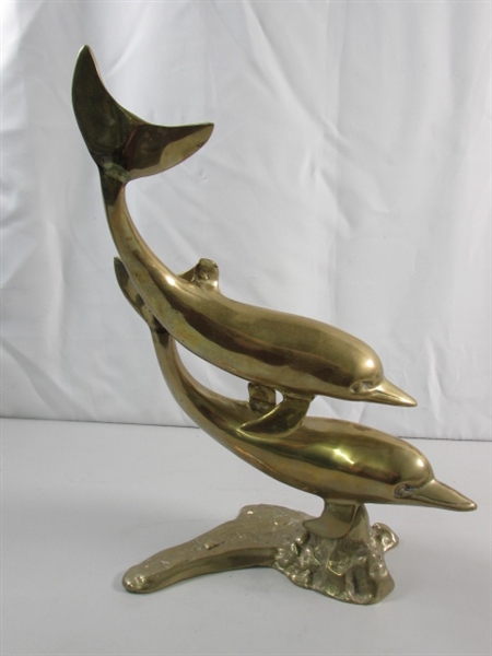 VINTAGE BRASS SCULPTURE OF 2 SWIMMING DOLPHINS