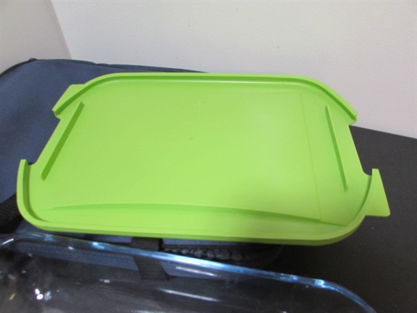 GLASS CASSEROLE W/TRAVEL CASE, PIE PLATE & ROUND CASSEROLE