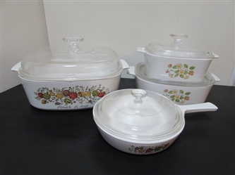 VINTAGE CORNING WARE W/LIDS - 2 DIFFERENT PATTERNS