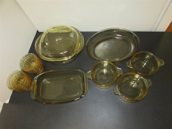 VINTAGE YELLOW MEXICAN GLASS DISHWARE