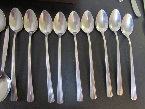 VINTAGE MIRACLE MAID STAINLESS FLATWARE & MISC PATTERNED EXTRAS