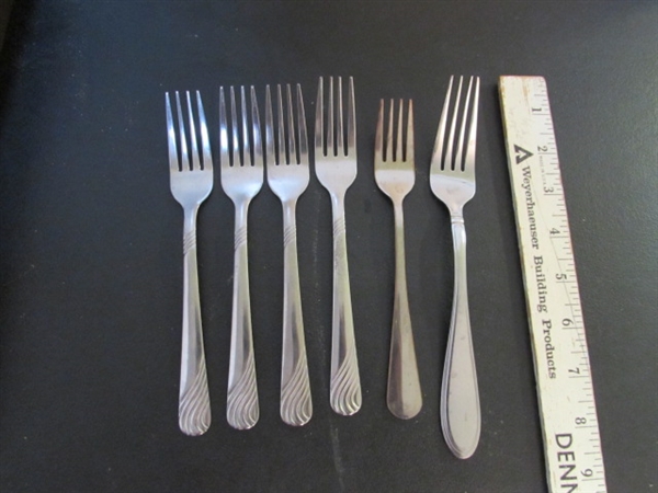 VINTAGE MIRACLE MAID STAINLESS FLATWARE & MISC PATTERNED EXTRAS