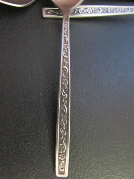 VINTAGE MIRACLE MAID STAINLESS FLATWARE & MISC PATTERNED EXTRAS