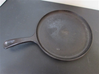 10.5" LODGE CAST IRON GRIDDLE