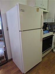 FRIGIDAIRE 16.5 CU FT REFRIGERATOR WITH FROST FREE FREEZER
