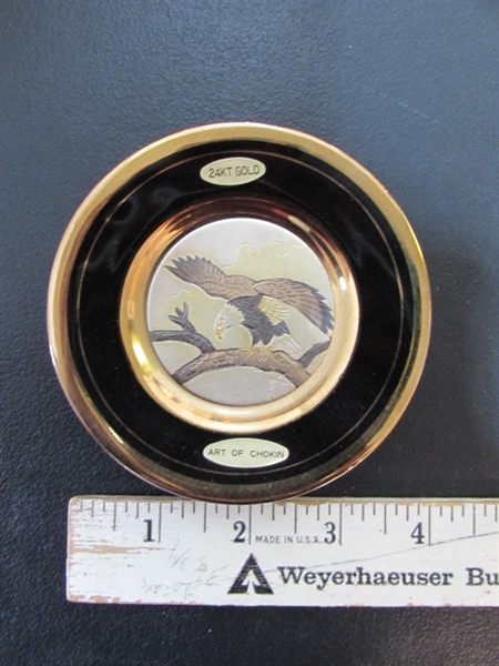 COLLECTION OF ART OF CHOKIN 24KT RIMMED PLATES