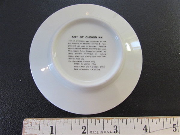 COLLECTION OF ART OF CHOKIN 24KT RIMMED PLATES
