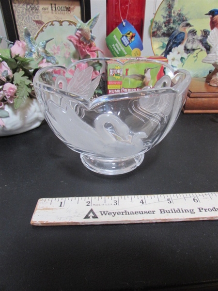 IT'S ALL ABOUT THE BIRDS - DECOR & MORE