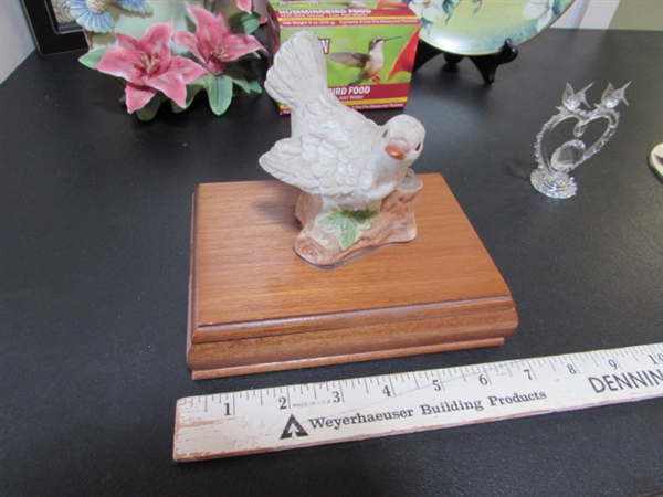 IT'S ALL ABOUT THE BIRDS - DECOR & MORE
